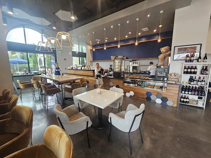 L'Experience Paris - Kirkland Picture 3
