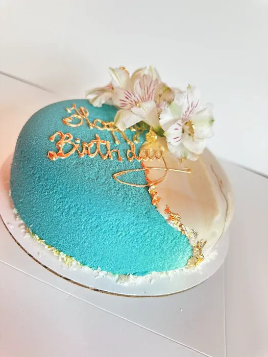 La Cherie Bakery Picture 1