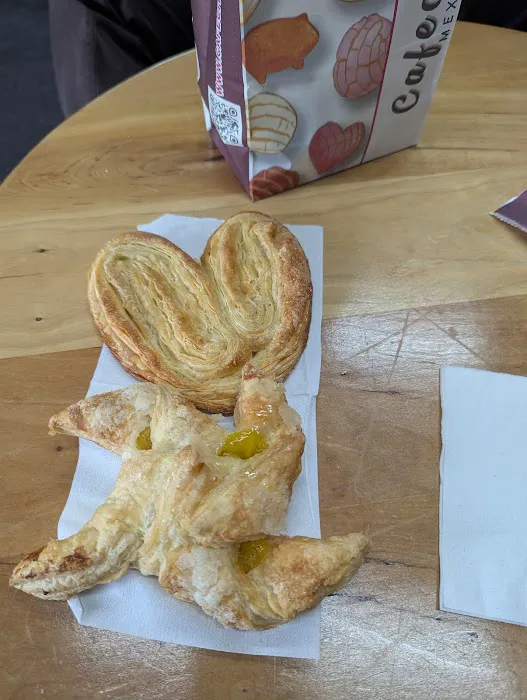 Cafecito Mexican Bakery Picture 5