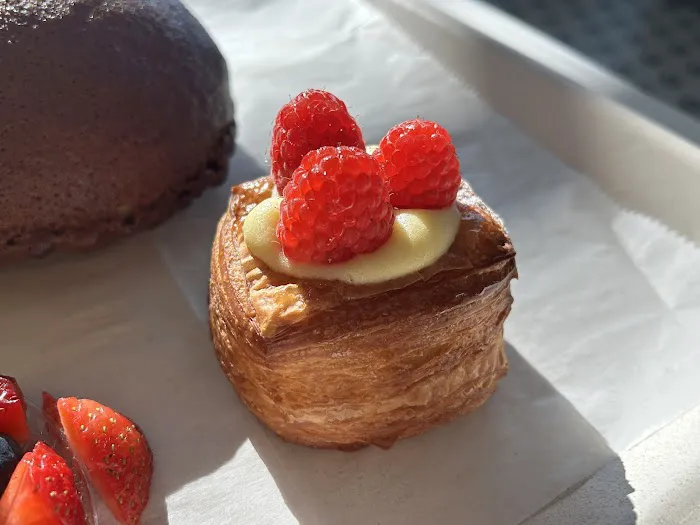 Paris Baguette Picture 1