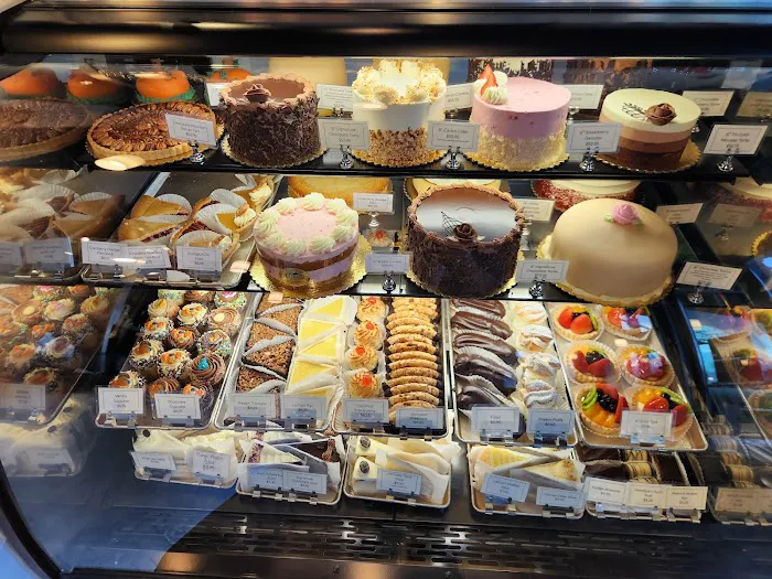 Hoffman's Fine Cakes and Pastries Picture 1