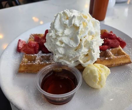 Farine Bakery & Café
