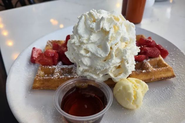 Farine Bakery & Café
