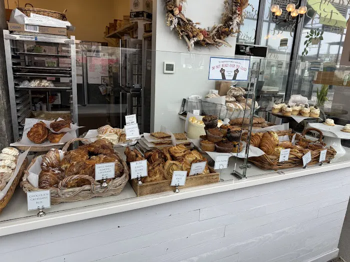 Choux Choux Bakery Picture 9