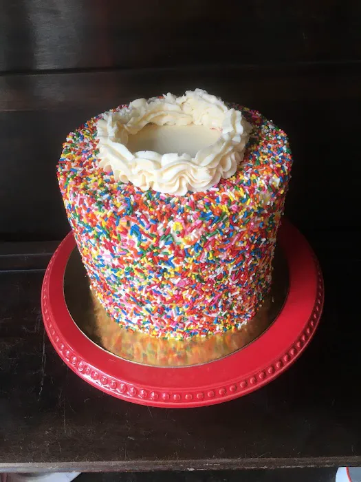 Mom and Pops Cakery Picture 6