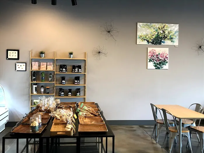 JW Cafe & Bakery Picture 1