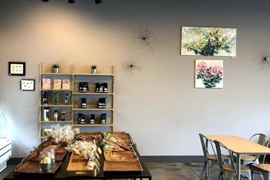 JW Cafe & Bakery