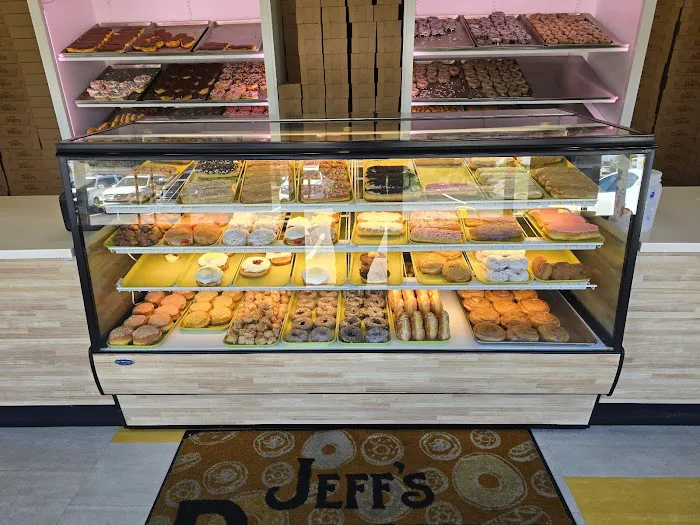 Jeff's Donuts Picture 2