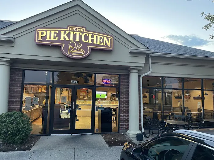 Homemade Ice Cream & Pie Kitchen Picture 2