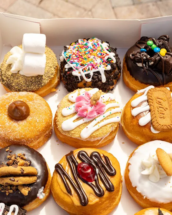 Yonutz Donuts and Ice Cream - Louisville KY Picture 7