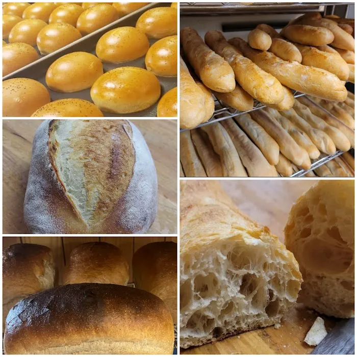 Rosa De Oro Bakery Picture 6