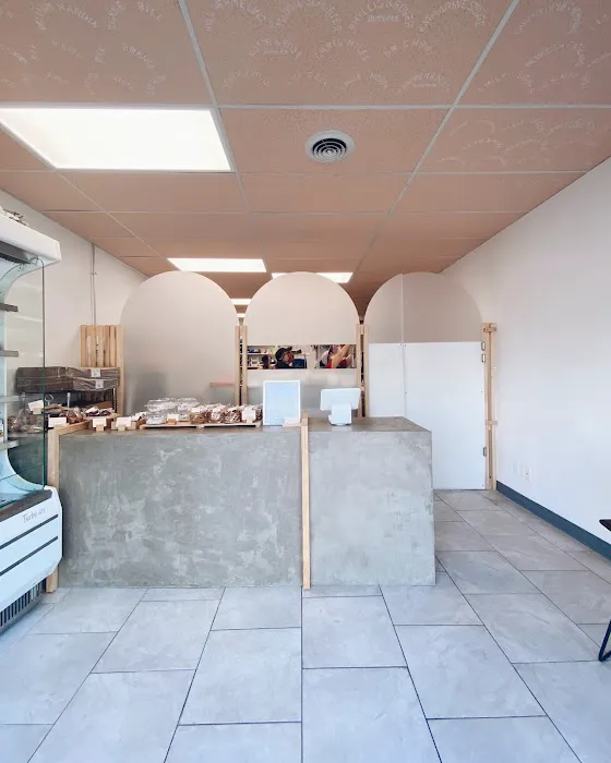 Half-Peach Bakery & Cafe Picture 1