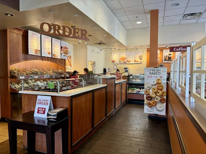 Bruegger's Bagels Picture 5