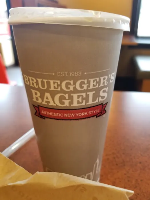 Bruegger's Bagels Picture 4