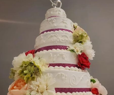 Heitzman Bakery - Custom Cakes