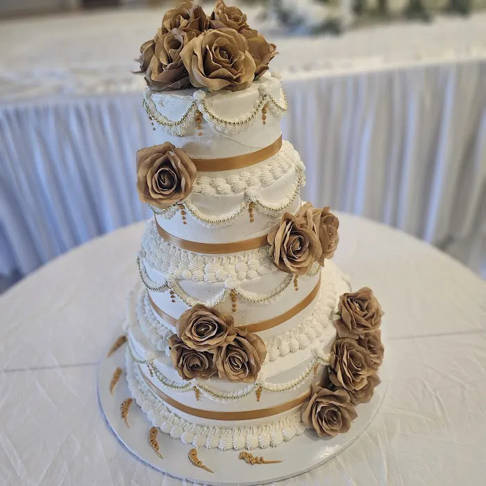 Heitzman Bakery - Custom Cakes Picture 10