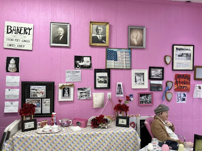 Heitzman Bakery Picture 3