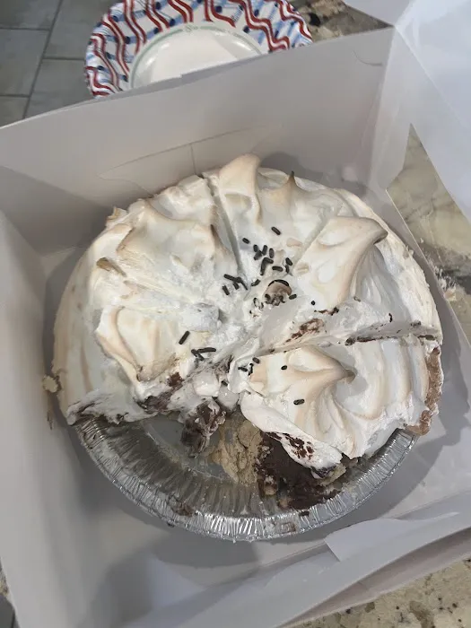 Homemade Ice Cream & Pie Kitchen Picture 5