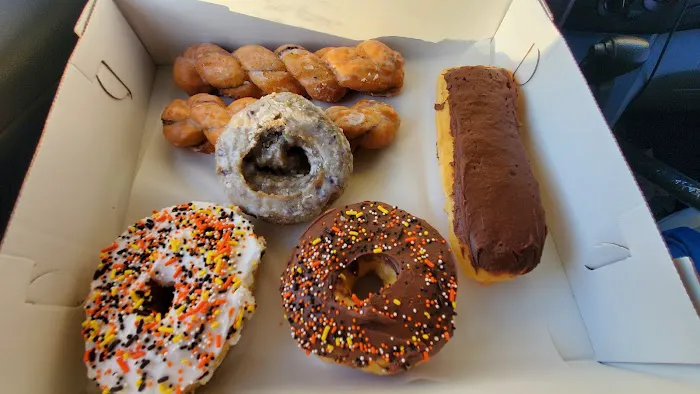 Jeff's Donuts Picture 9