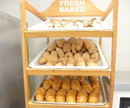 La Chiquita Bakery & Store