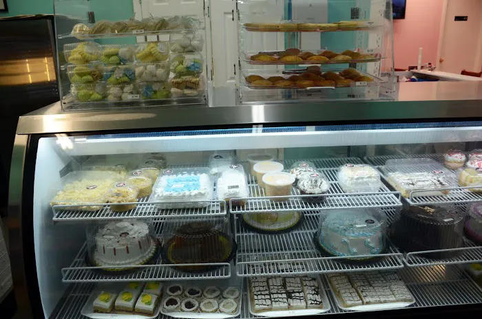 Lily's Bakery Picture 3