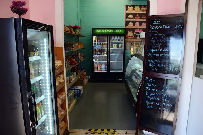 Lily's Bakery Picture 8