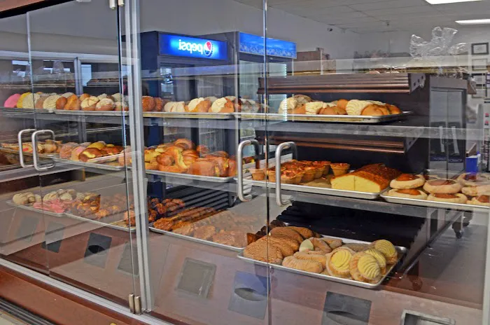 La Morena Panaderia y tortillera Picture 4