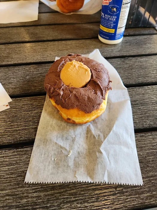 Jeff's Donuts Picture 4