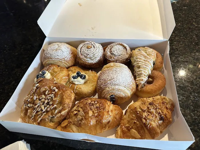 La Pana Bakery y Cafe Picture 9
