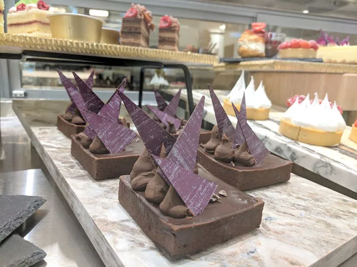 Batch Bakery at Omni Picture 9