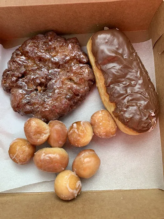 Ek's Donuts Picture 6