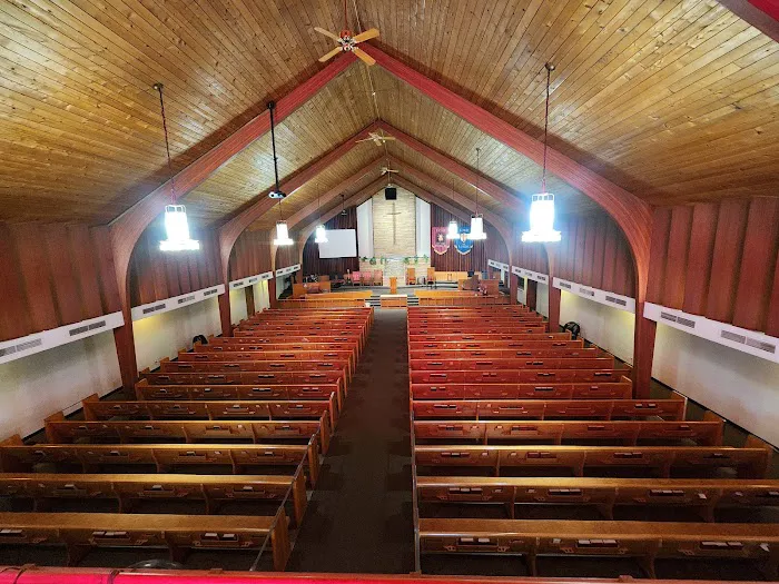 Larchmont Church of God Picture 4
