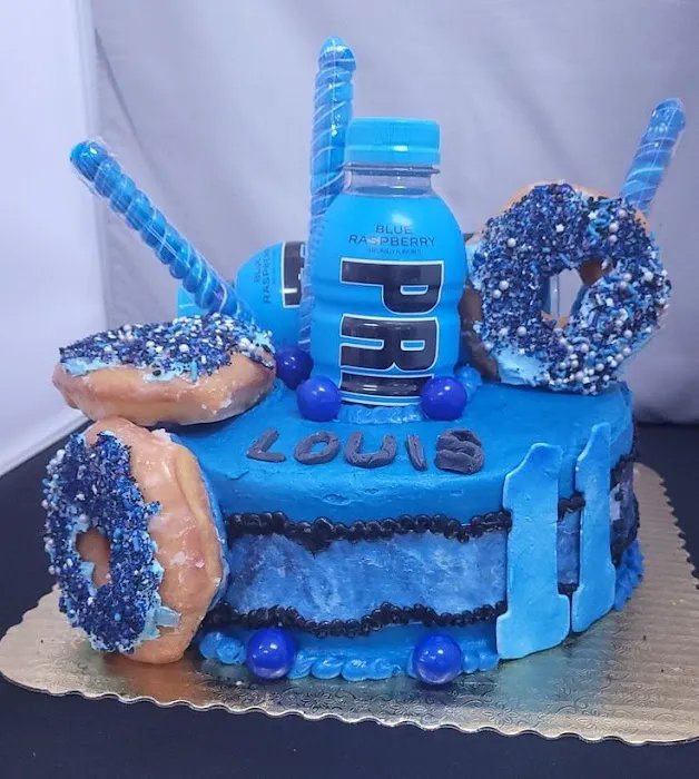 Heitzman Bakery - Custom Cakes Picture 5