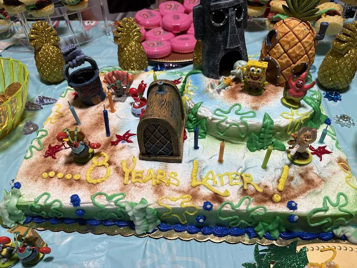 Heitzman Bakery - Custom Cakes Picture 10