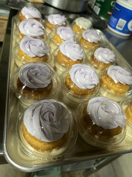 Limas Bakery Picture 4