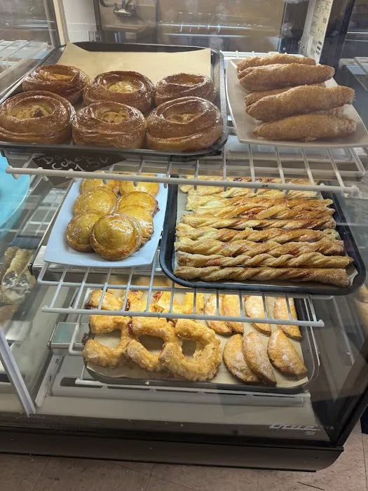Dani's Cafe & Bakery Picture 10