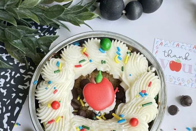 The Whimsical Cookie