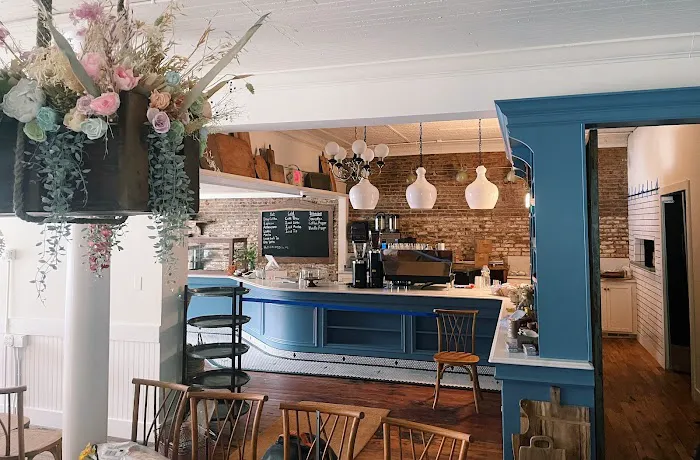 Cultivated Table and Sip House Picture 6