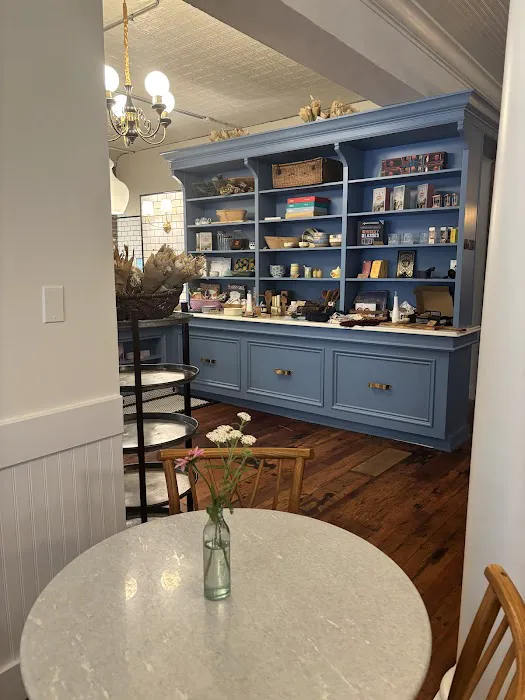 Cultivated Table and Sip House Picture 7