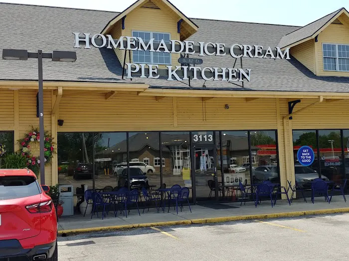 Homemade Ice Cream & Pie Kitchen Picture 2