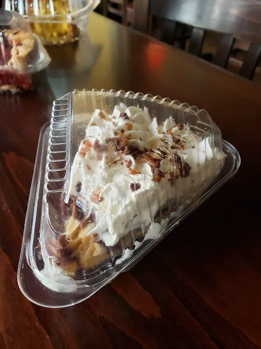 Homemade Ice Cream & Pie Kitchen Picture 10
