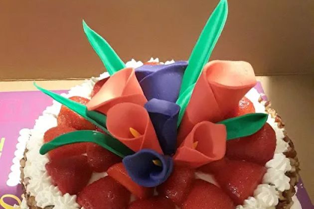 Kinky Kake Love