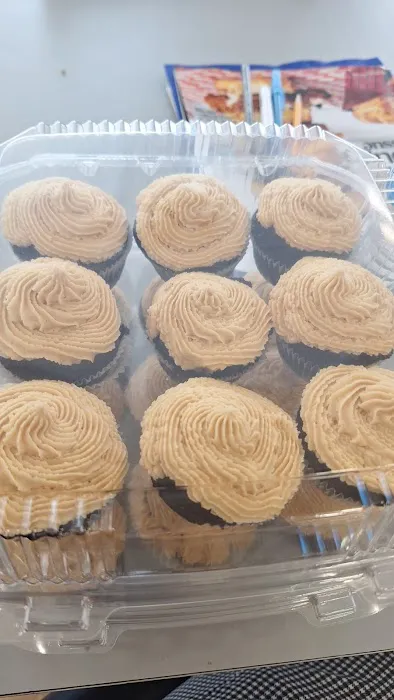 sky high bakery Picture 1