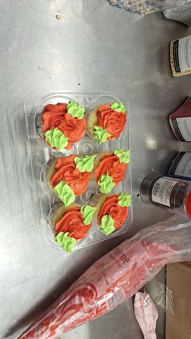 sky high bakery Picture 8