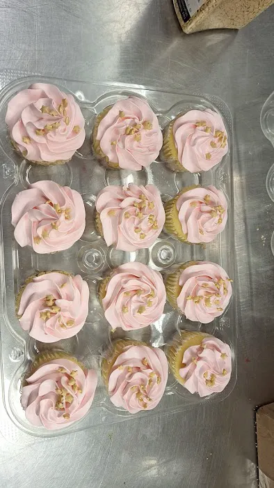 sky high bakery Picture 5
