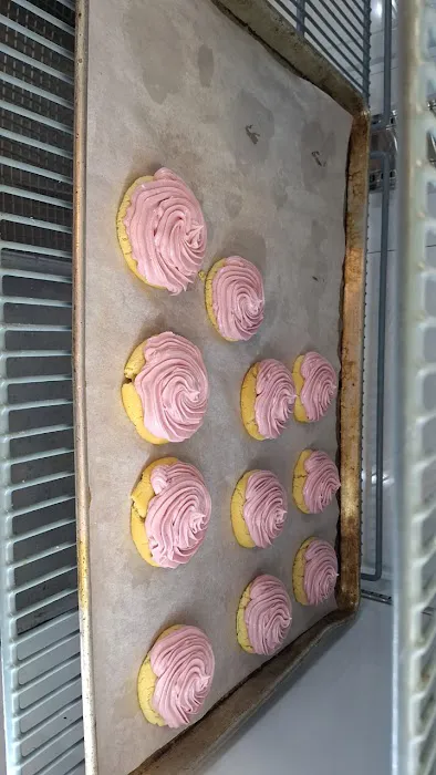 sky high bakery Picture 4