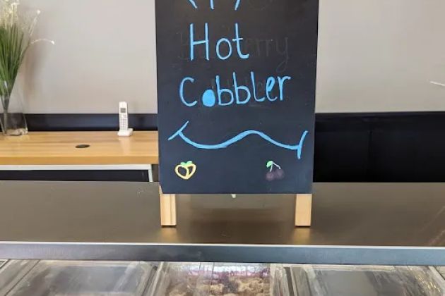 Toni T's Cobblers & More Bakery