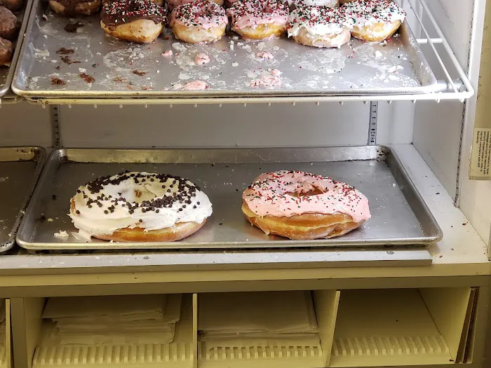 Jeff's Donuts Picture 4