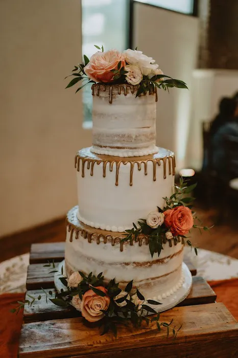 Sandy's Custom Cakes Picture 10