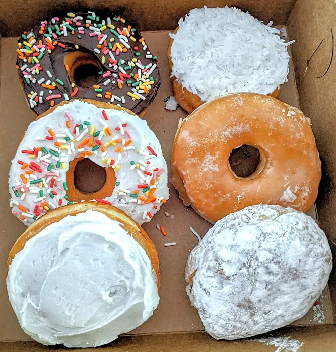 H & R Bakery Picture 1